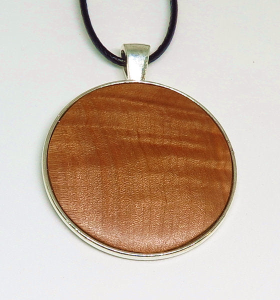 Tasmanian Myrtle Round Pendant