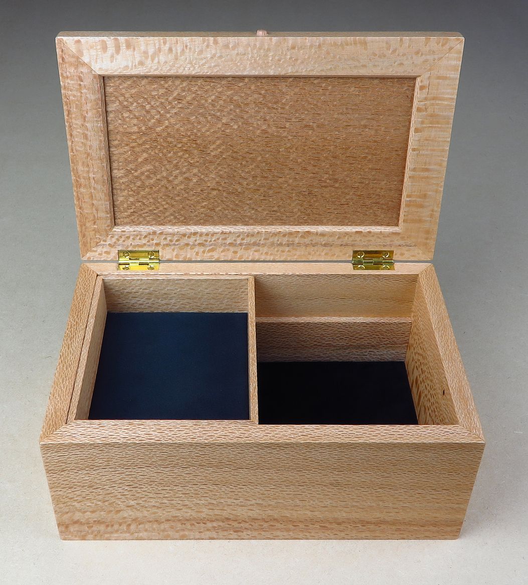 Silky Oak Jewellery Box With Tray