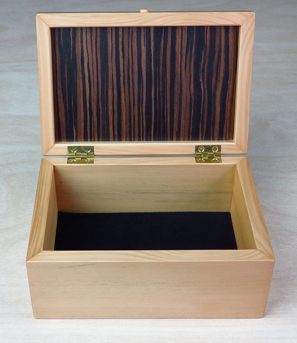 King Billy Pine and Macassar Ebony Small Jewellery Box