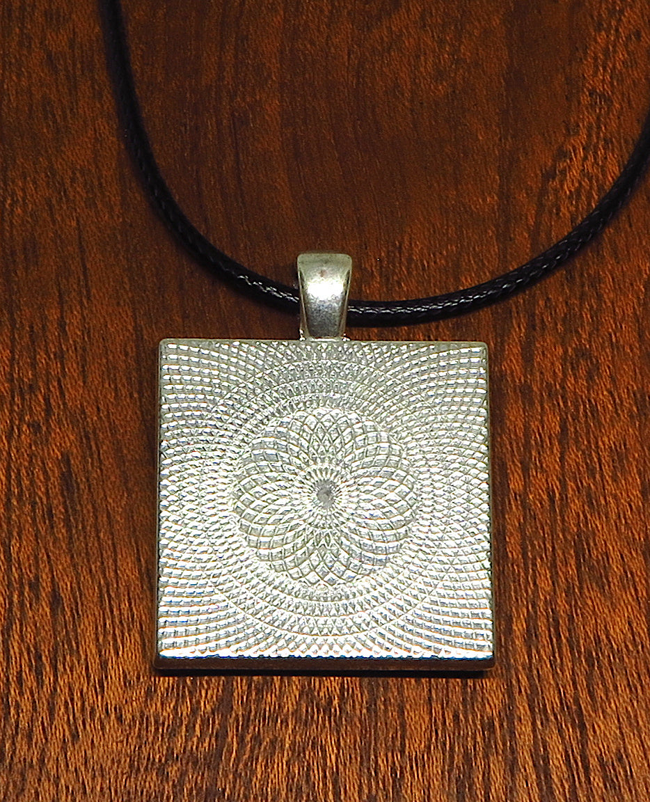 Sassafras Square Pendant