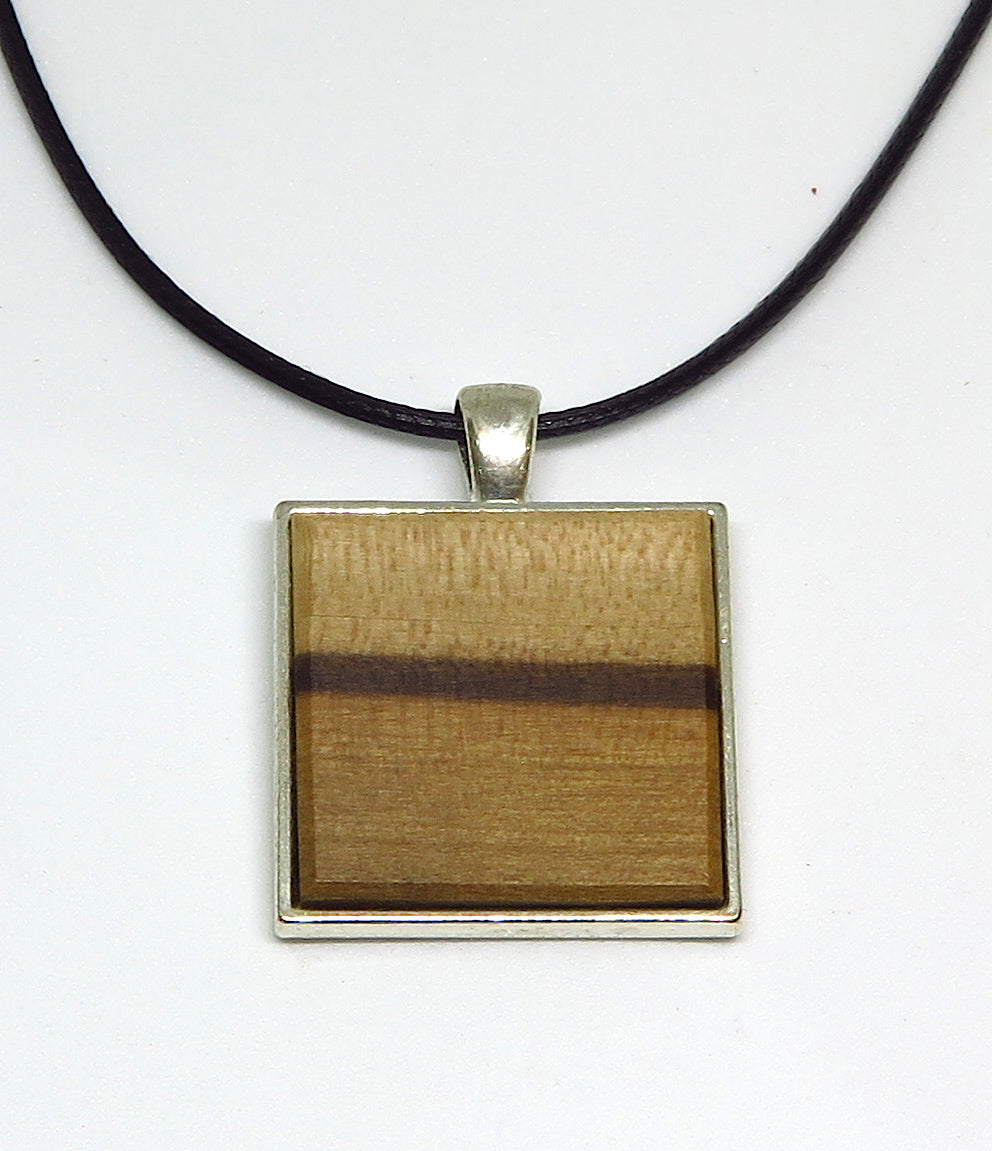 Sassafras Square Pendant