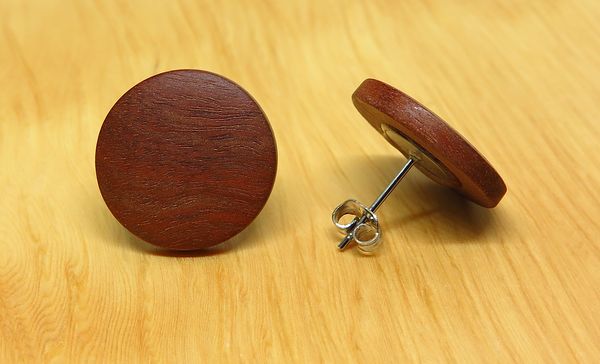 Redgum Round Stud Earrings
