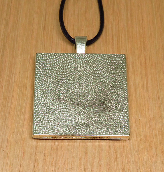 Silky Oak Square Pendant
