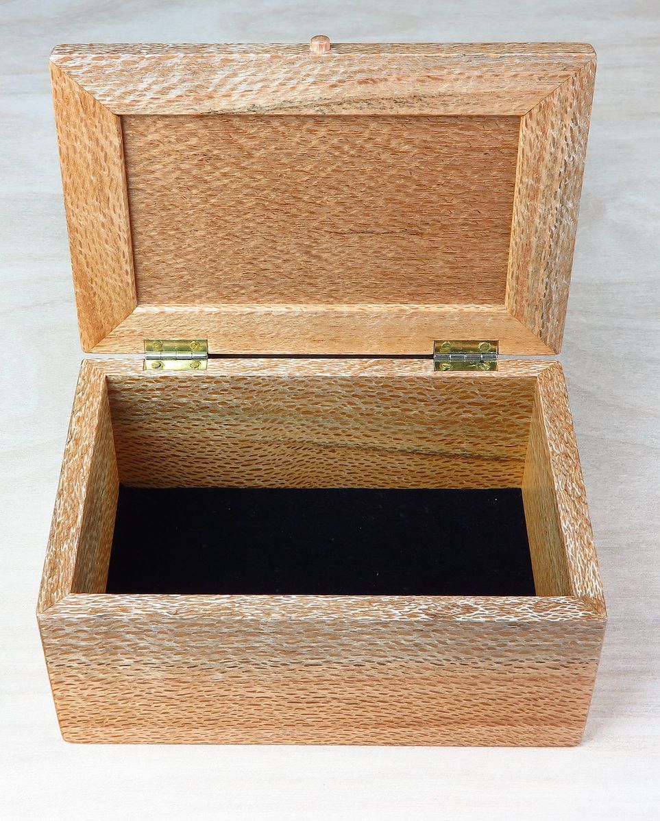 Silky Oak Small Jewellery Box